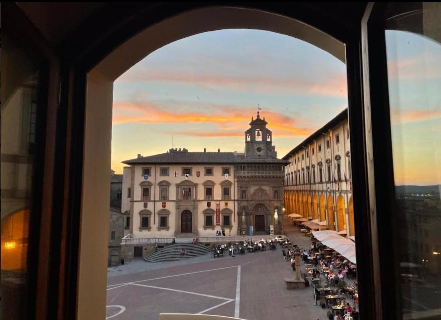 شقة Casa Logge Del Vasari أريتسو المظهر الخارجي الصورة